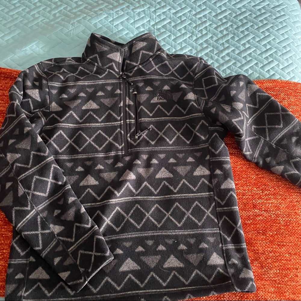 The North Face 1/4 Zip Fleece Sweater
